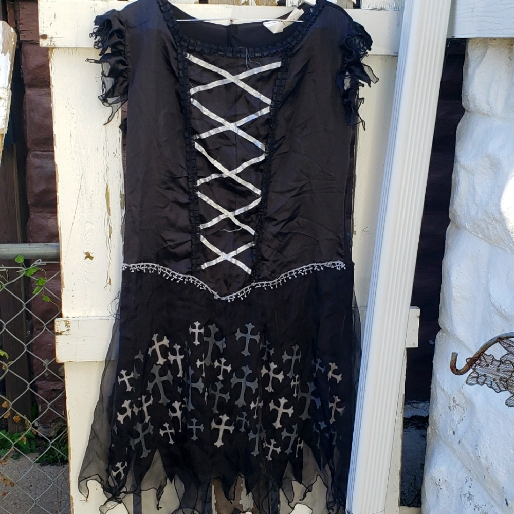 Plus Size Goth Chic Halloween Costume